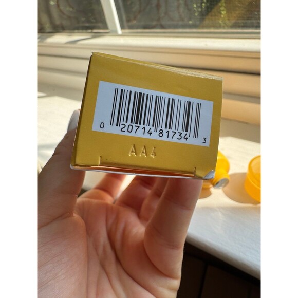 Clinique SolarSmart Face Cream Broad Spectrum SPF30 Sunscreen 1.7 oz - Picture 2 of 2